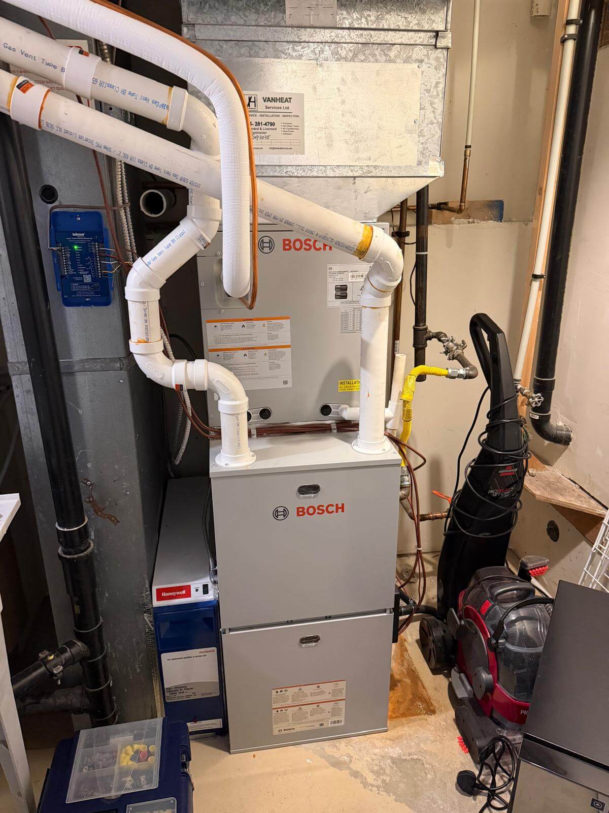 Vanheat Services gas technician providing furnace repair